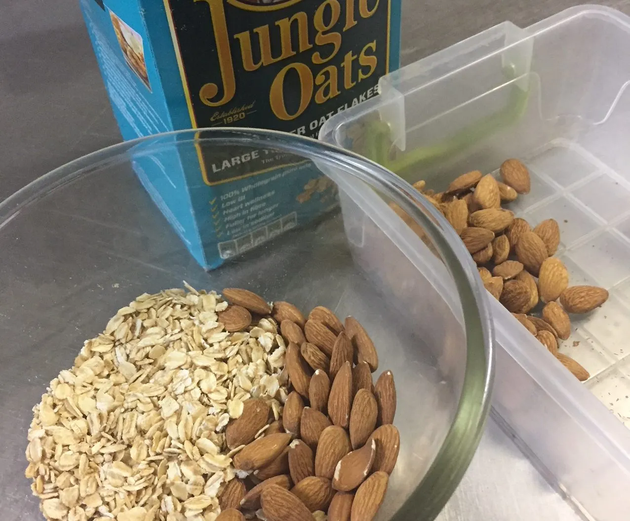 DIY Almond-Oats Milk