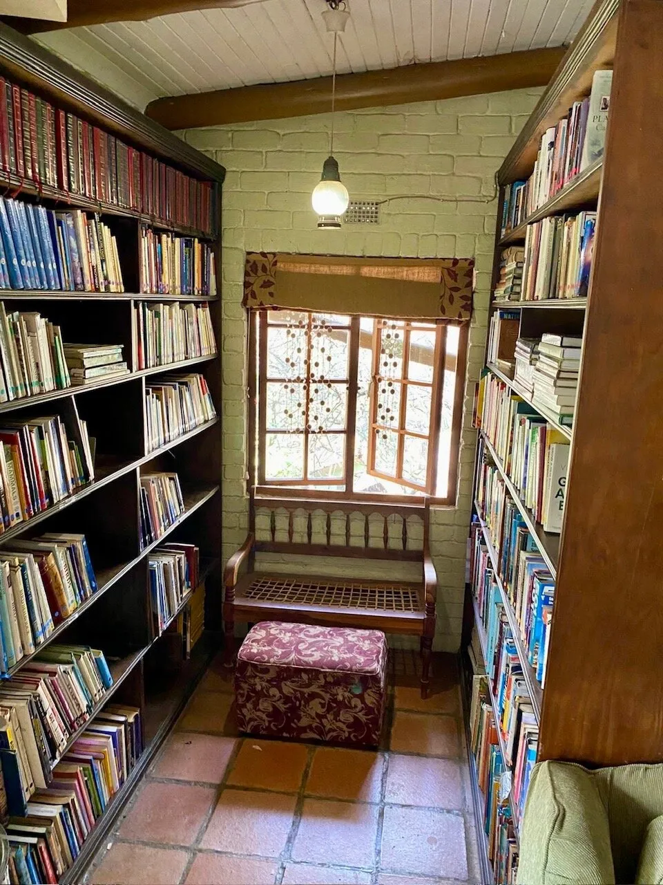 Library at Old Joe's Kaia