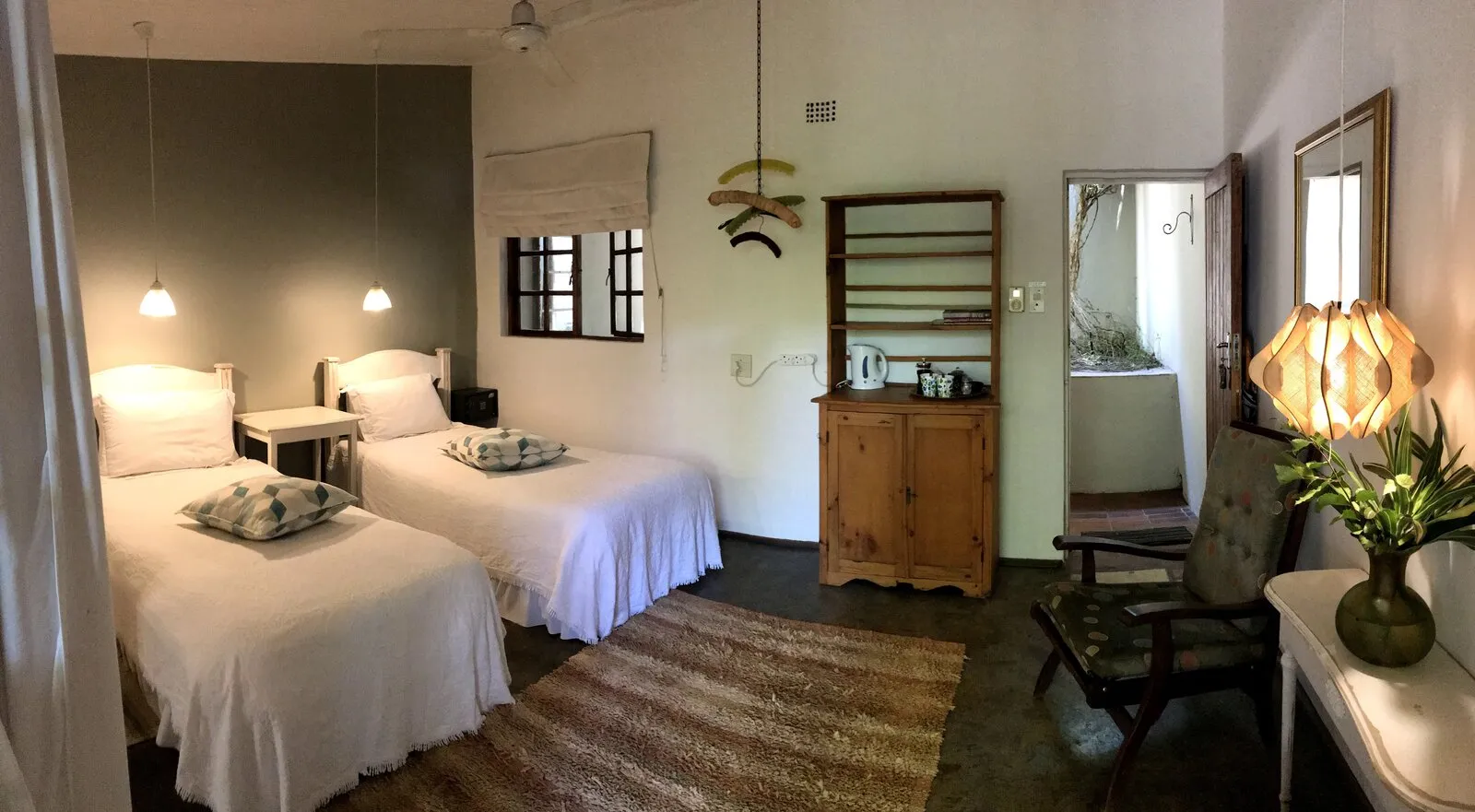Twin beds at Old Joe's Kaia